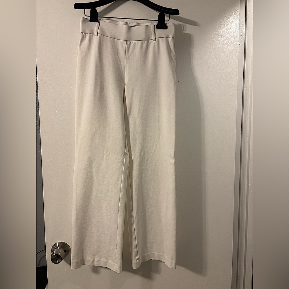Elegant and very comfy Jules & Leopold white trousers